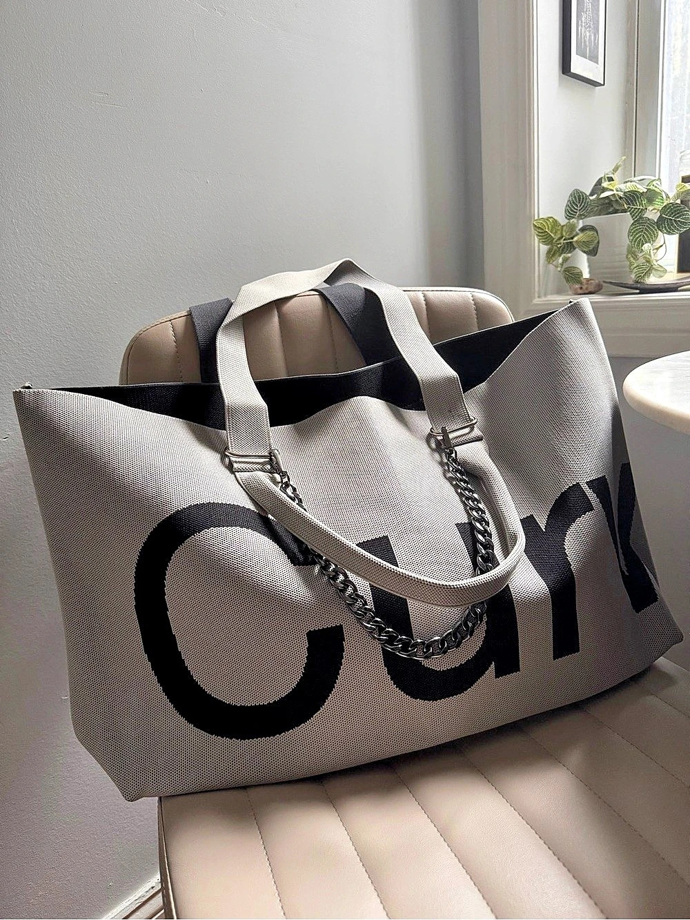 Sean Brown Curves Two-Tone Knit Tote Bag in Slate & Stone